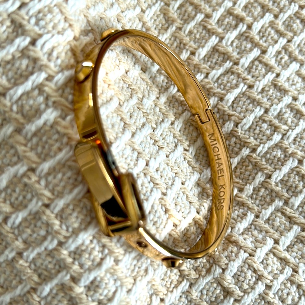 Michael Kors bracelet barely worn